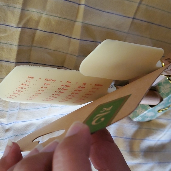 Holiday themed spatulas - Picture 7 of 7